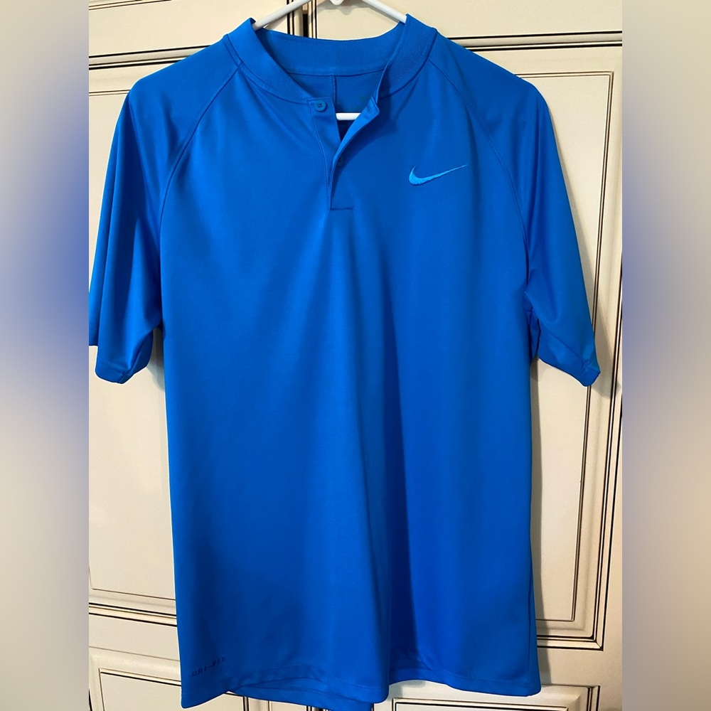 Nike men’s medium blue golf polo